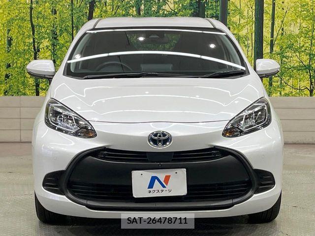 Toyota AQUA 2022-08 7499482-13