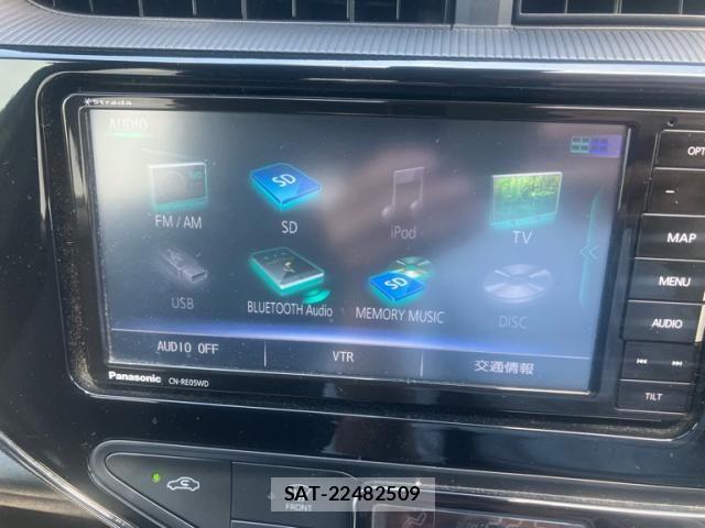 Toyota AQUA 2019-07 7561821-15