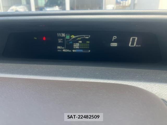 Toyota AQUA 2019-07 7561821-24
