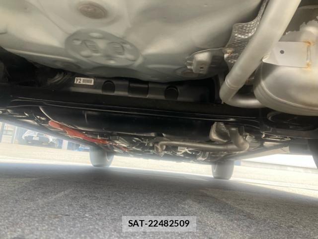 Toyota AQUA 2019-07 7561821-5