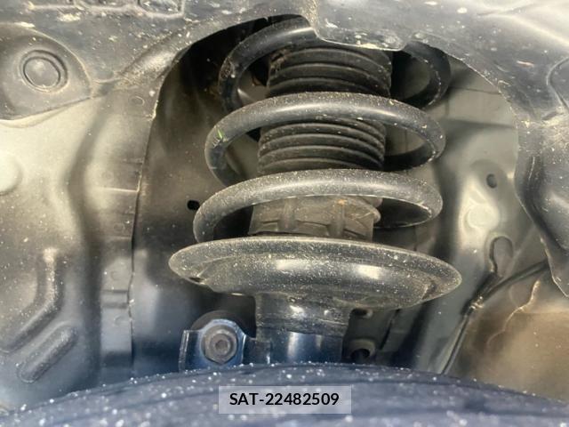 Toyota AQUA 2019-07 7561821-7