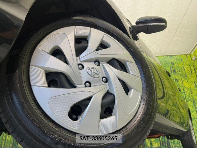 Toyota AQUA 2020-11 7561824-11