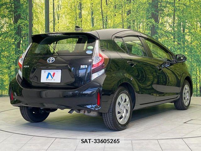 Toyota AQUA 2020-11 7561824-15