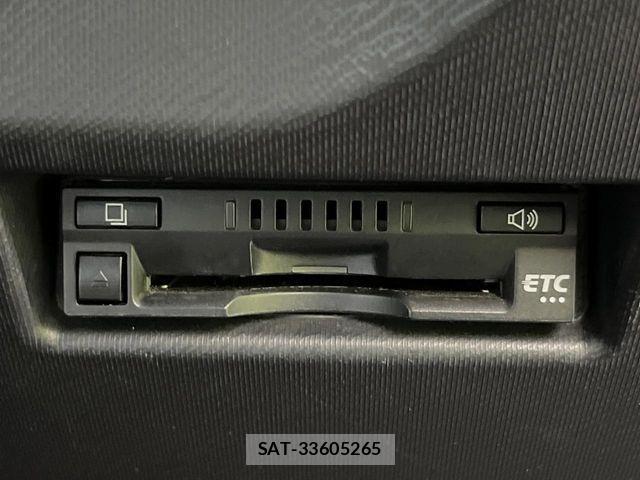 Toyota AQUA 2020-11 7561824-3
