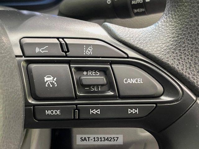 Toyota AQUA 2022-03 7561820-5