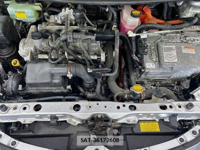 Toyota AQUA 2014-04 7561826-17
