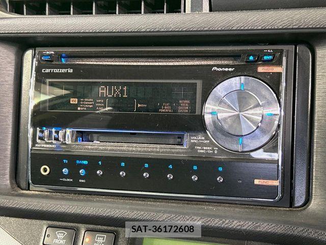 Toyota AQUA 2014-04 7561826-4