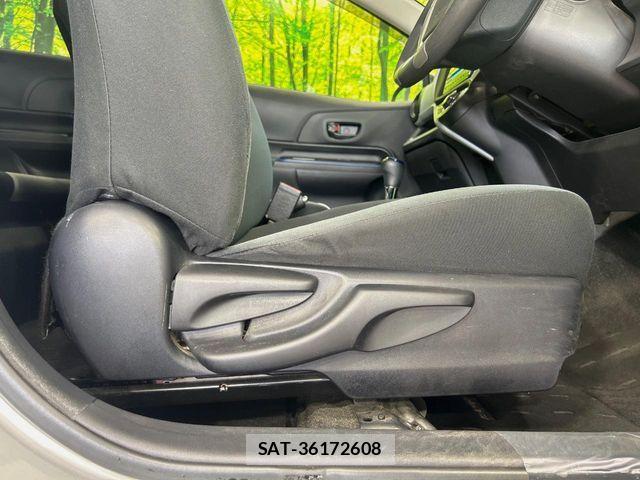 Toyota AQUA 2014-04 7561826-6