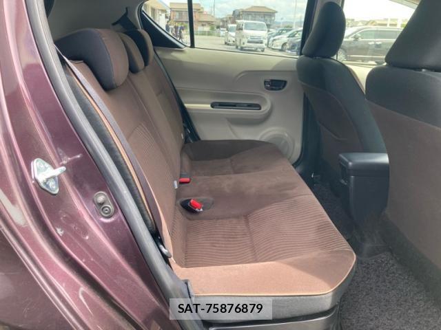 Toyota AQUA 2014-02 7561831-10