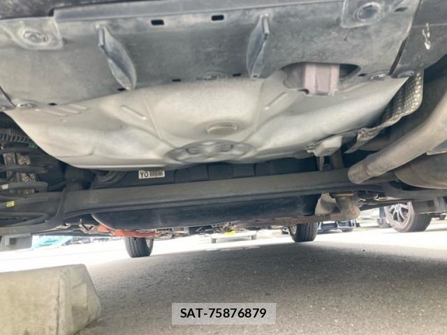 Toyota AQUA 2014-02 7561831-8