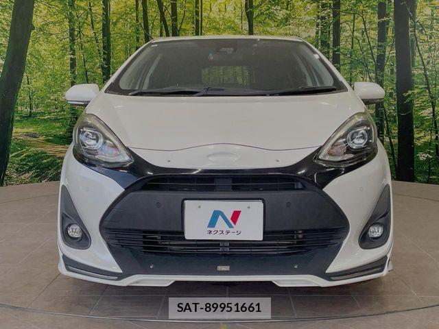 Toyota AQUA 2019-09 7561823-13