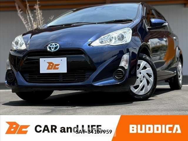 Toyota AQUA 2016-10 7561825-0