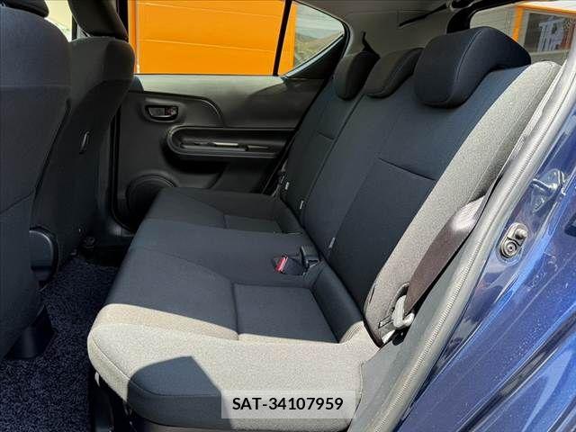 Toyota AQUA 2016-10 7561825-18