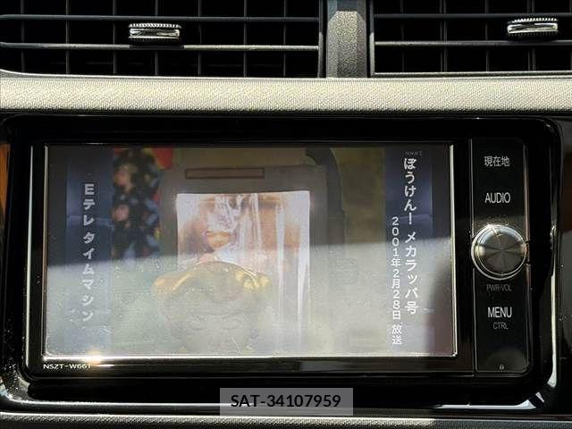 Toyota AQUA 2016-10 7561825-28