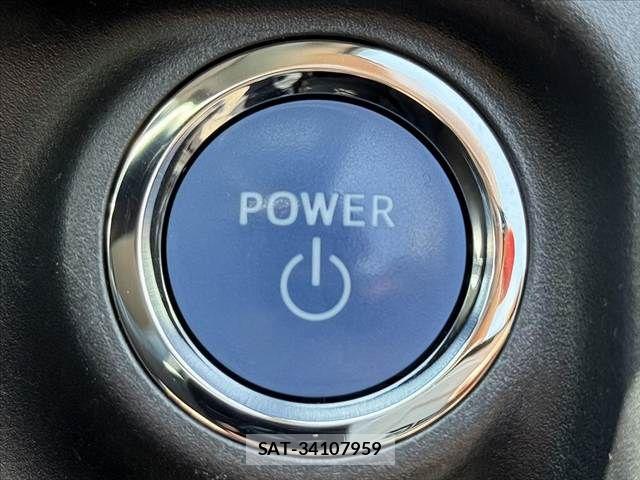 Toyota AQUA 2016-10 7561825-4