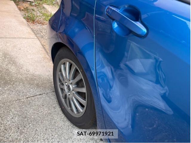 Toyota AQUA 2013-05 7561829-5