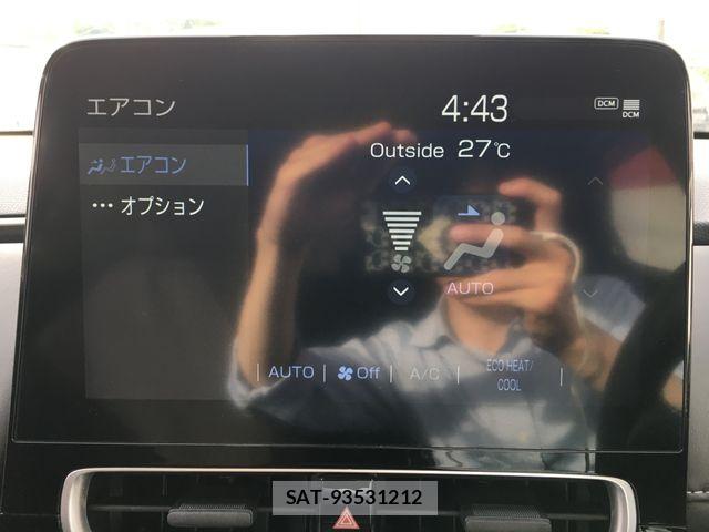 Toyota AQUA 2023-05 7561817-16