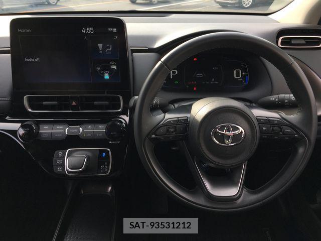 Toyota AQUA 2023-05 7561817-20