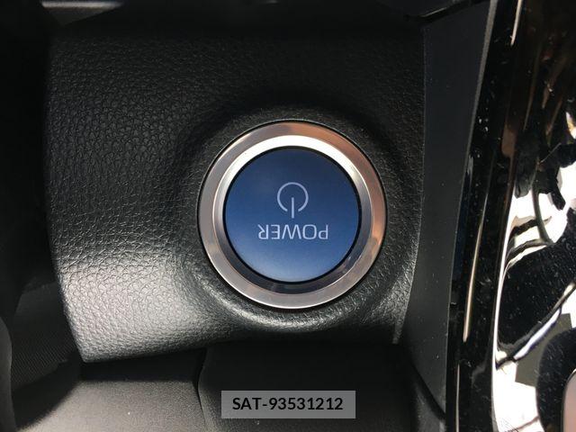 Toyota AQUA 2023-05 7561817-29