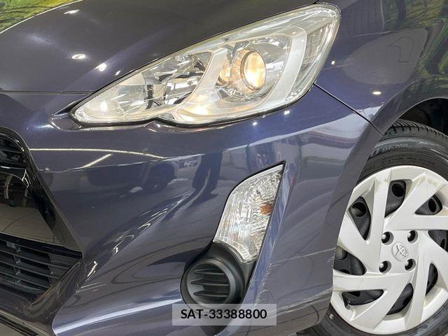 Toyota AQUA 2014-12 7561830-11