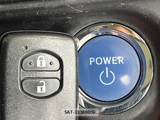 Toyota AQUA 2014-12 7561830-6
