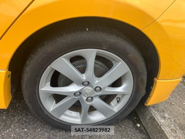 Toyota AQUA 2013-07 7561833-9