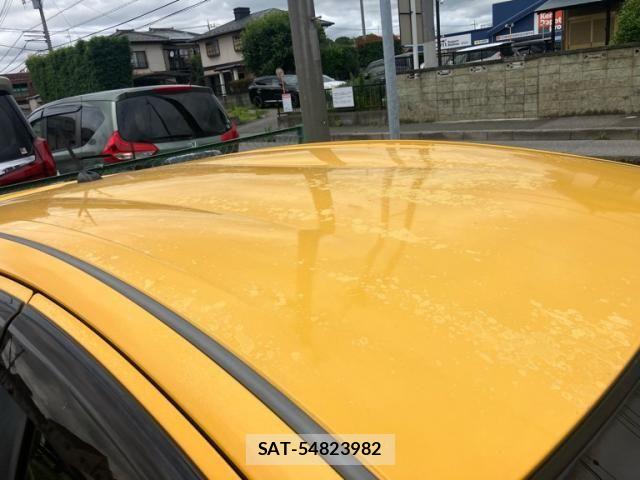 Toyota AQUA 2013-07 7561833-10