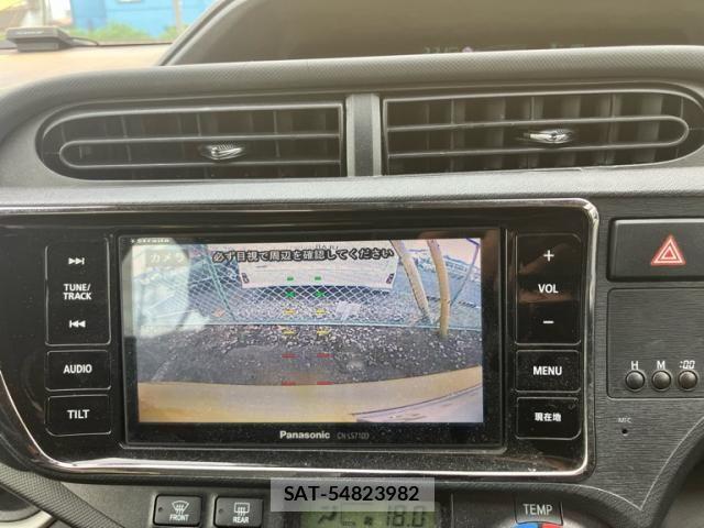 Toyota AQUA 2013-07 7561833-24