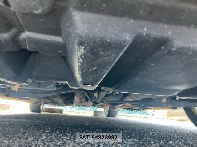 Toyota AQUA 2013-07 7561833-4