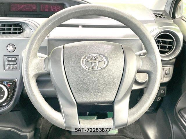 Toyota AQUA 2020-05 7561822-10