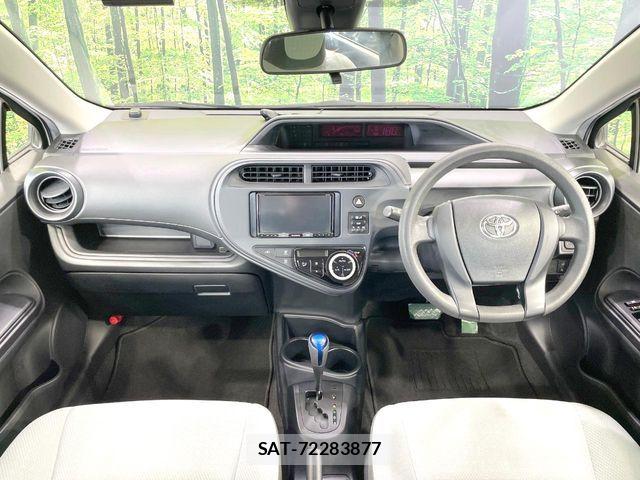Toyota AQUA 2020-05 7561822-1