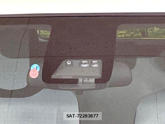 Toyota AQUA 2020-05 7561822-4