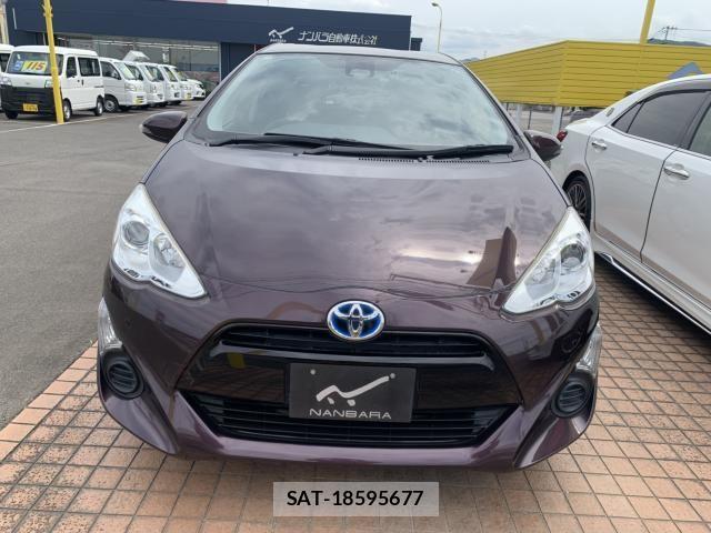 Toyota AQUA 2017-05 7561827-1