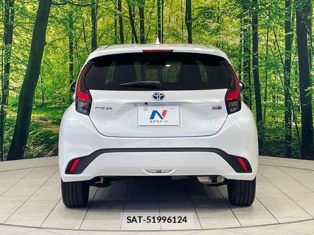 Toyota AQUA 2023-03 7614925-14