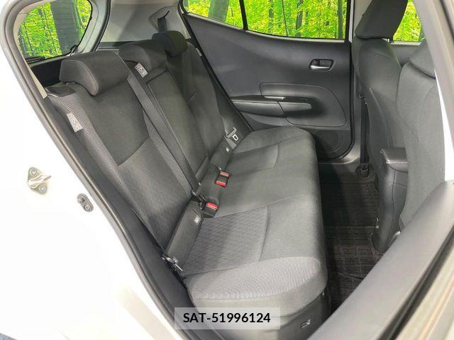 Toyota AQUA 2023-03 7614925-8