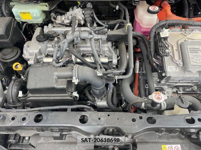 Toyota AQUA 2018-02 7614933-17