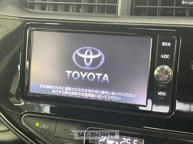 Toyota AQUA 2018-02 7614933-2