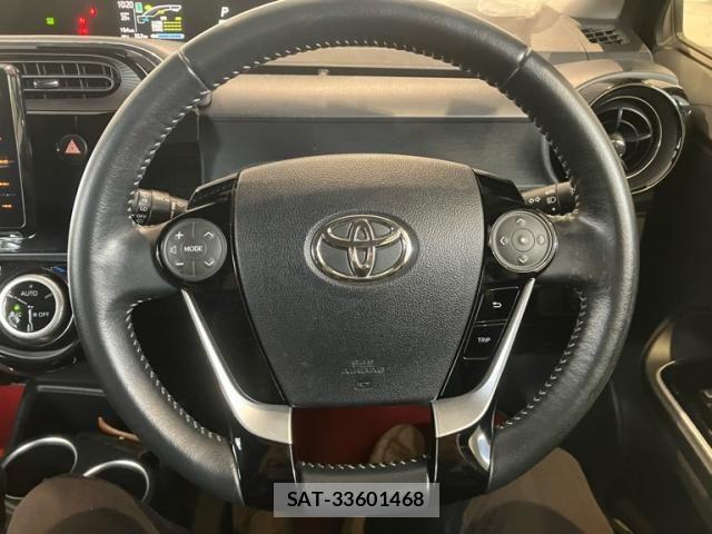 Toyota AQUA 2019-06 7614972-15