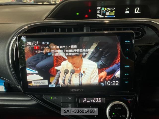 Toyota AQUA 2019-06 7614972-20