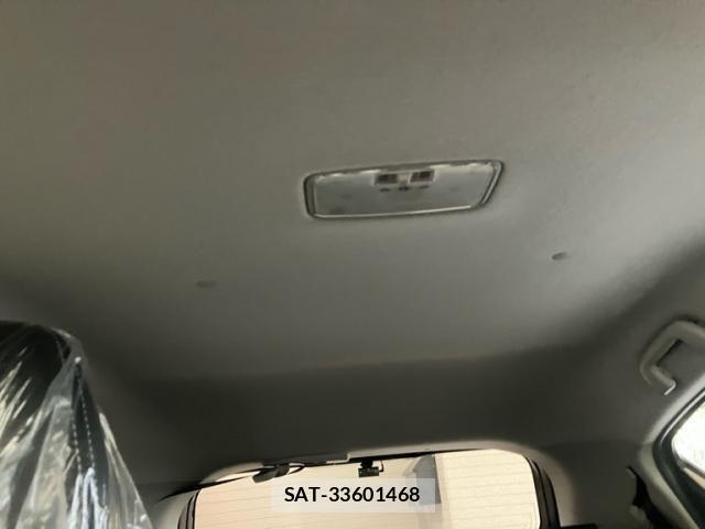 Toyota AQUA 2019-06 7614972-25