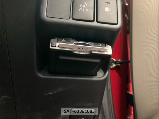 Toyota AQUA 2013-07 7615003-16