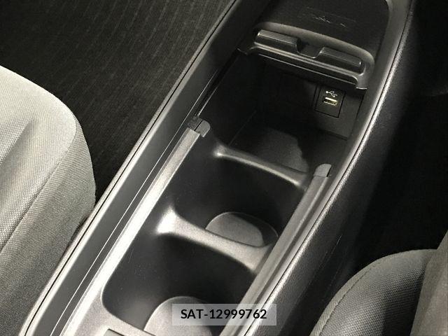 Toyota AQUA 2025-03 7614926-15