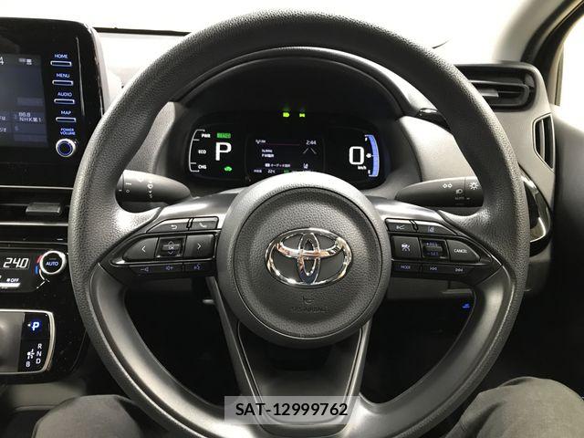 Toyota AQUA 2025-03 7614926-16