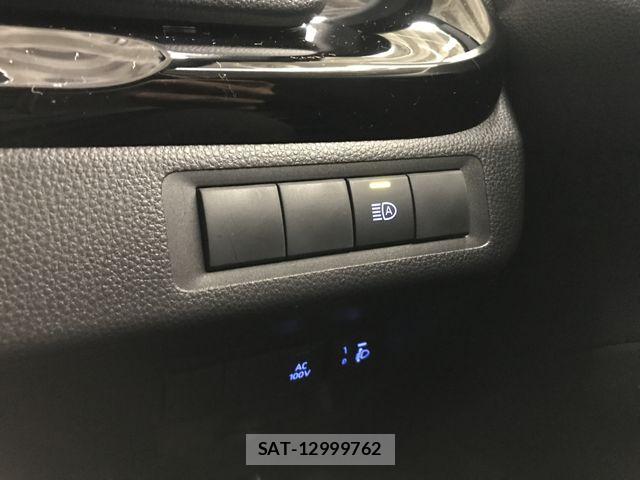 Toyota AQUA 2025-03 7614926-18