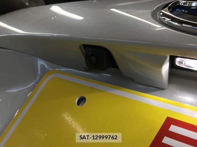 Toyota AQUA 2025-03 7614926-26