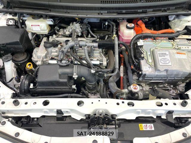 Toyota AQUA 2020-09 7614958-17