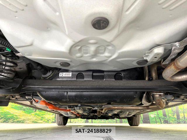 Toyota AQUA 2020-09 7614958-18