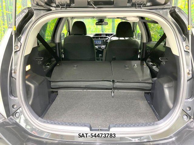 Toyota AQUA 2018-04 7614953-10
