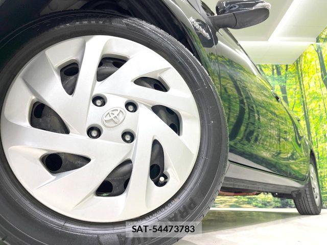 Toyota AQUA 2018-04 7614953-12