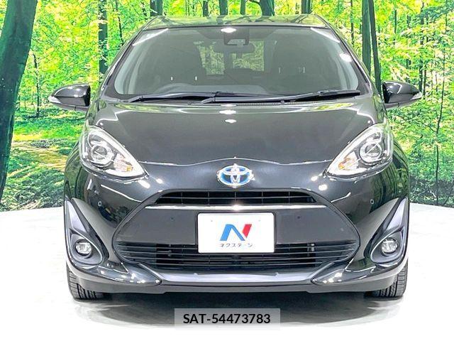 Toyota AQUA 2018-04 7614953-13